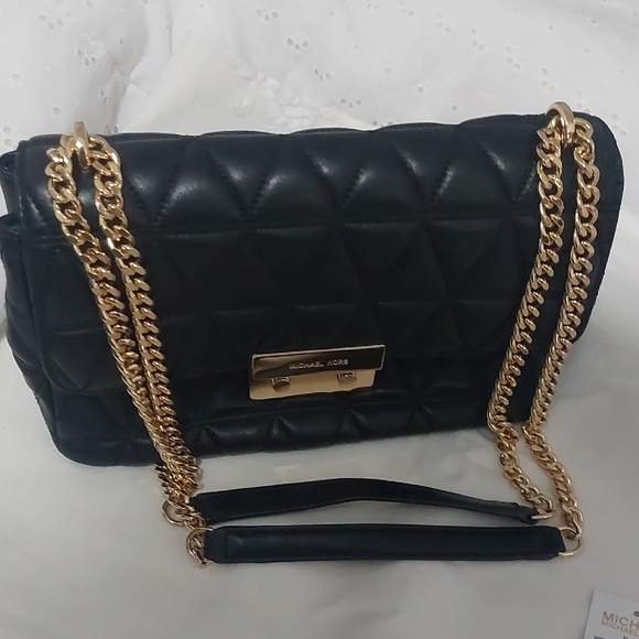Michael Kors Handbags - Michael Kors Black Quilted Shoulder Bag with Gold Chain